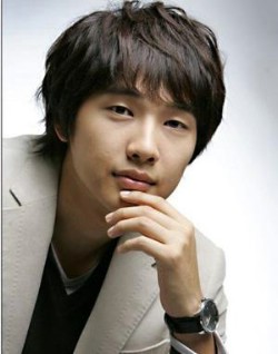 Ji Hyun Woo image